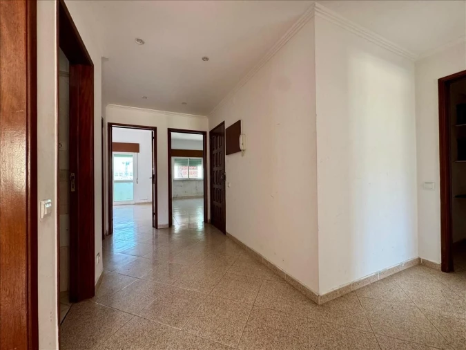 Apartamento T3 para Venda em Setubal (São Sebastião) Foto 2