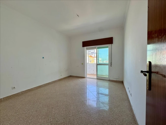 Apartamento T3 para Venda em Setubal (São Sebastião) Foto 3