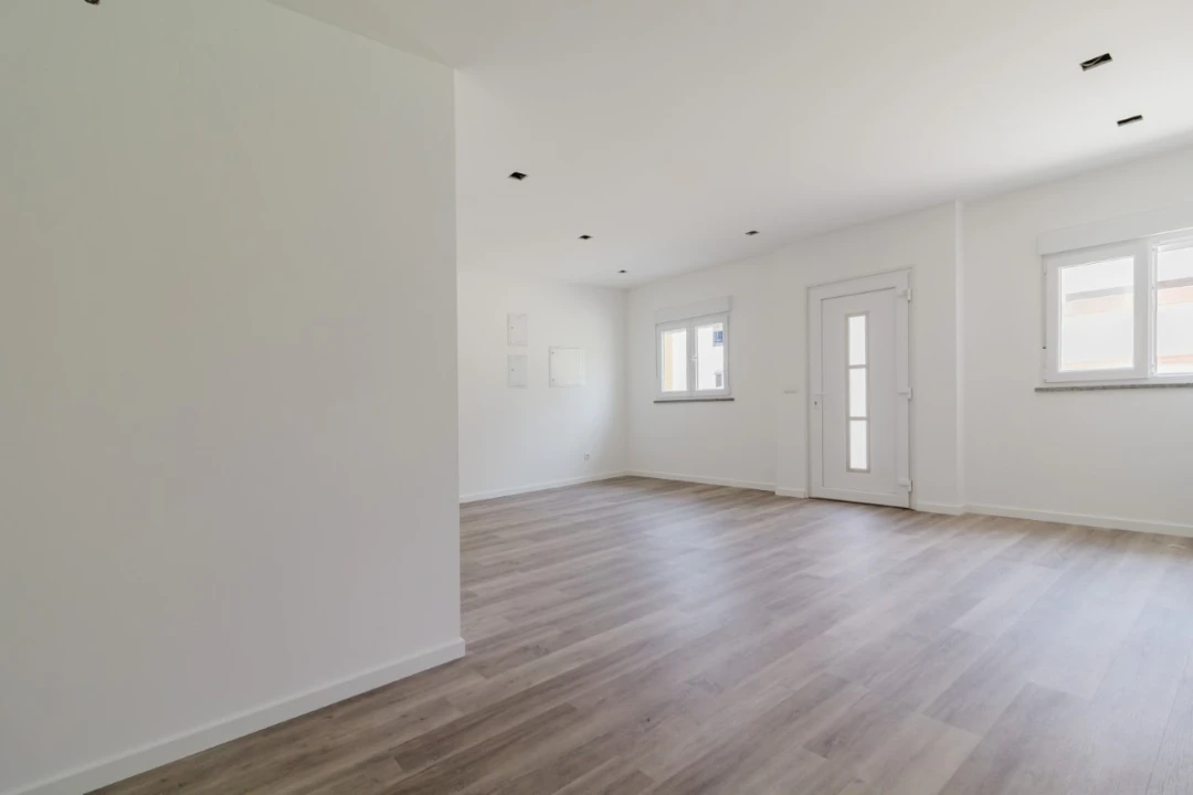 Apartamento T3 para Venda em Lavos Foto 1