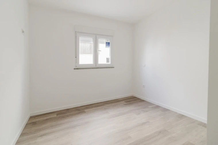 Apartamento T3 para Venda em Lavos Foto 4
