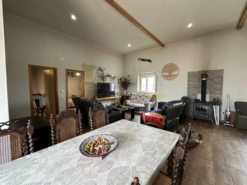 Moradia T4 para Venda em Brogueira, Parceiros de Igreja e Alcorochel Foto 4