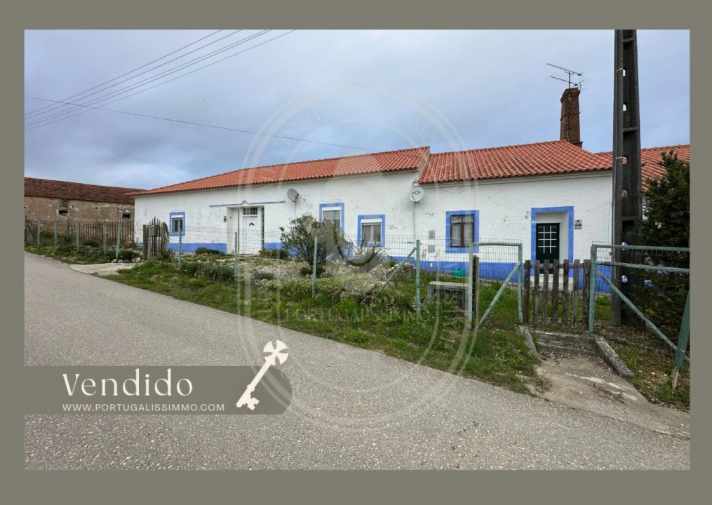 Moradia T4 para Venda em Brogueira, Parceiros de Igreja e Alcorochel Foto 1
