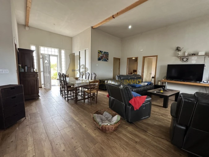 Moradia T4 para Venda em Brogueira, Parceiros de Igreja e Alcorochel Foto 9