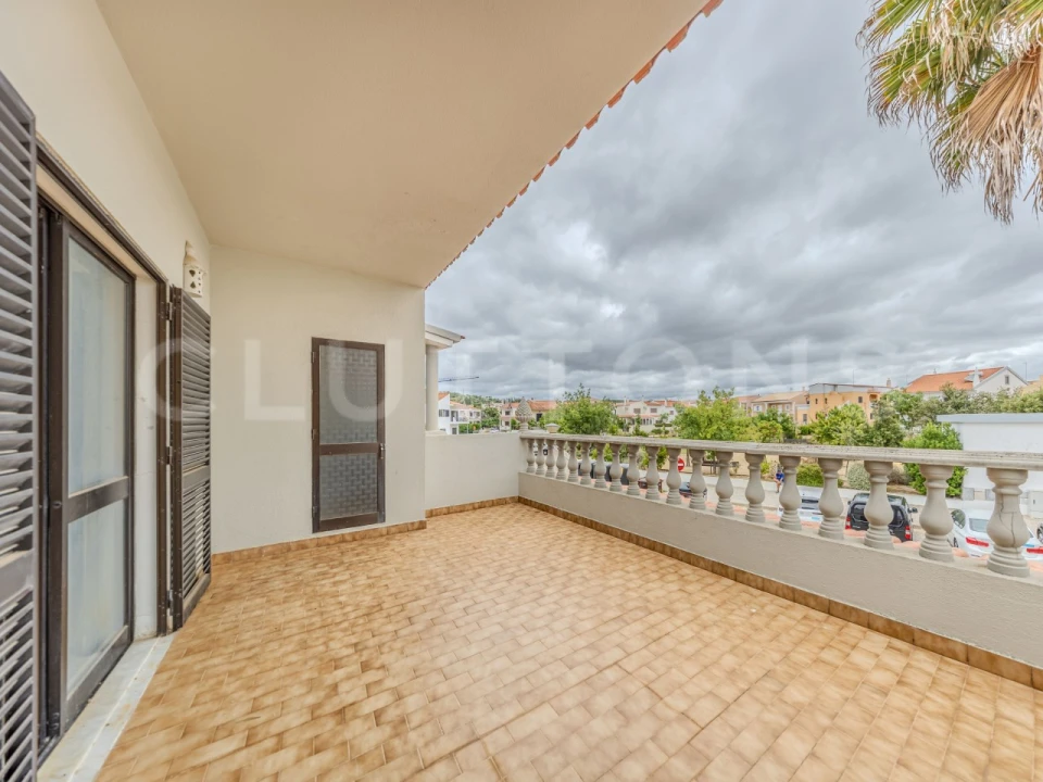Moradia T5 para Venda em Loule (São Clemente) Foto 24
