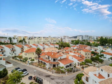 Moradia T5 para Venda em Loule (São Clemente)