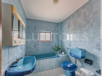 Moradia T5 para Venda em Loule (São Clemente)
