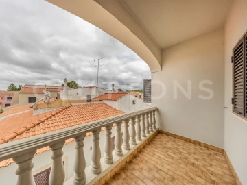 Moradia T5 para Venda em Loule (São Clemente)