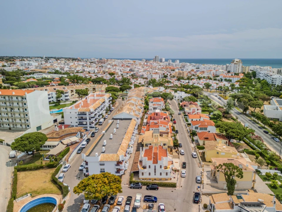 Moradia T3 para Venda em Quarteira Foto 6