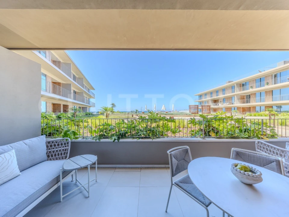 Apartamento T2 para Venda em Quarteira Foto 2