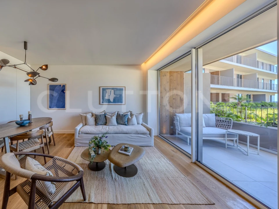 Apartamento T2 para Venda em Quarteira Foto 3