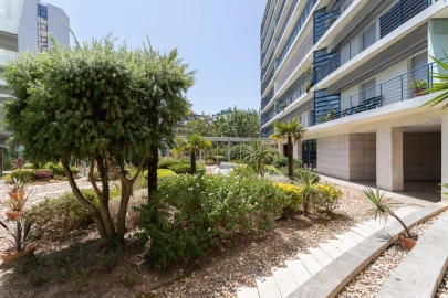 Apartamento T1 para Venda em Campolide