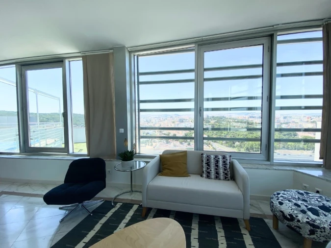 Apartamento T1 para Venda em Campolide Foto 13