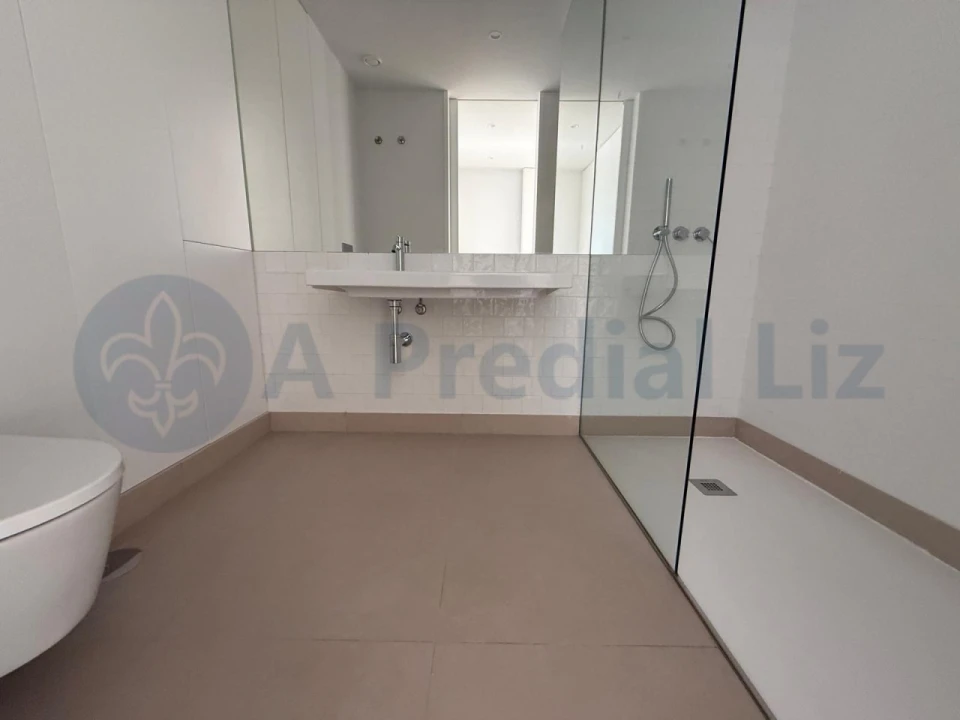 Apartamento T1 para Venda em Campanhã Foto 13