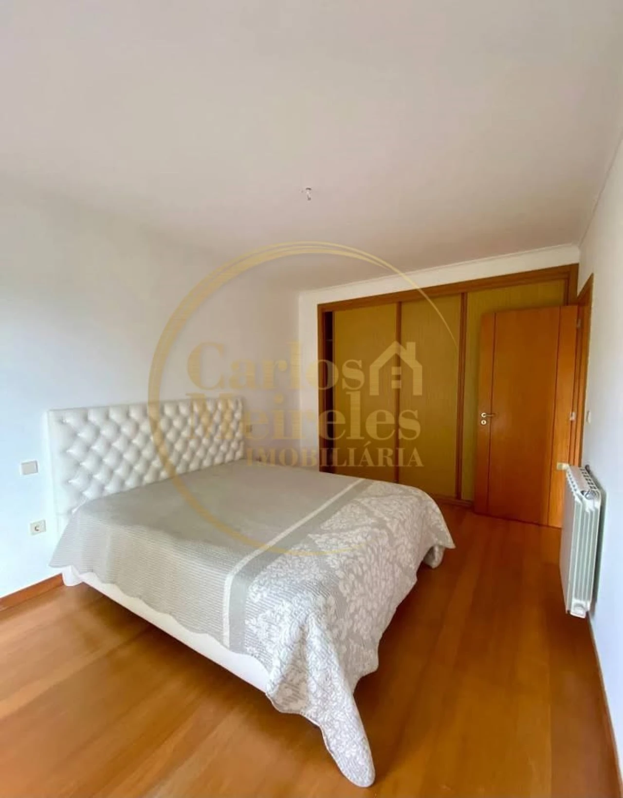 Moradia T4 para Venda em Antas Foto 3