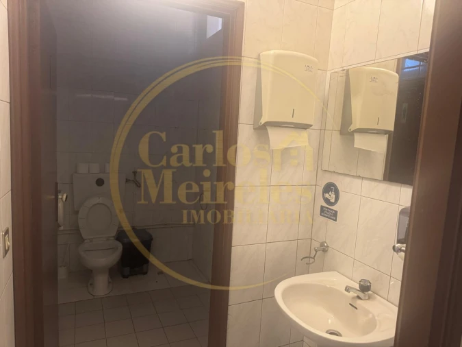 Negócio para Cedência de Quotas em Sande, Vilarinho, Barros e Gomide Foto 6