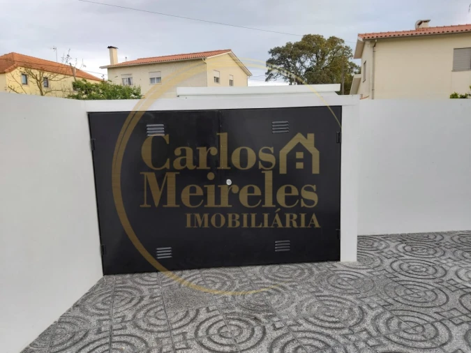 Moradia T3 para Venda em Antas Foto 34
