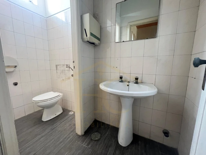 Loja para Venda em Azurara Foto 9