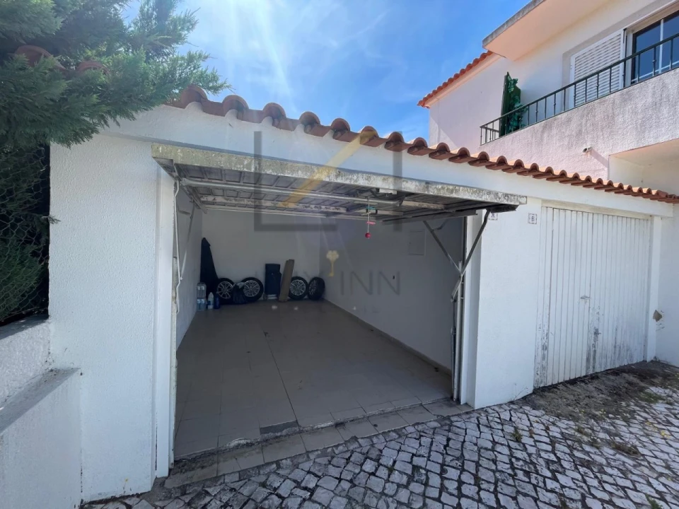 Moradia T2 para Venda em Azeitão (São Lourenço e São Simão) Foto 29