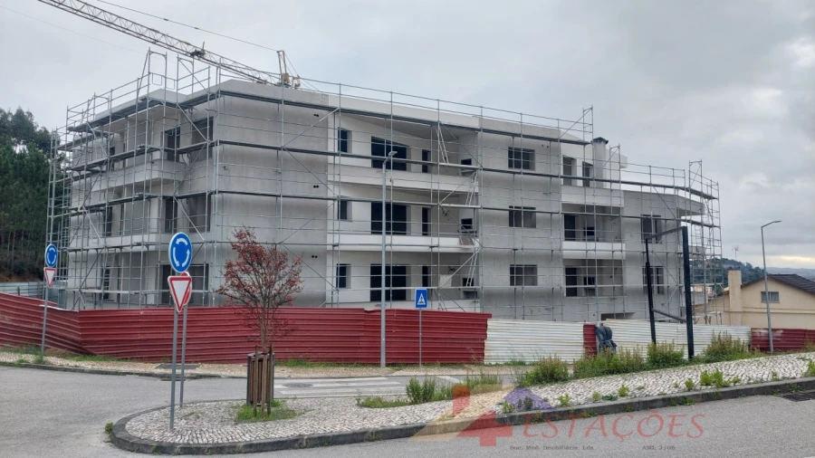 Apartamento T2 para Venda em Pombal Foto 3