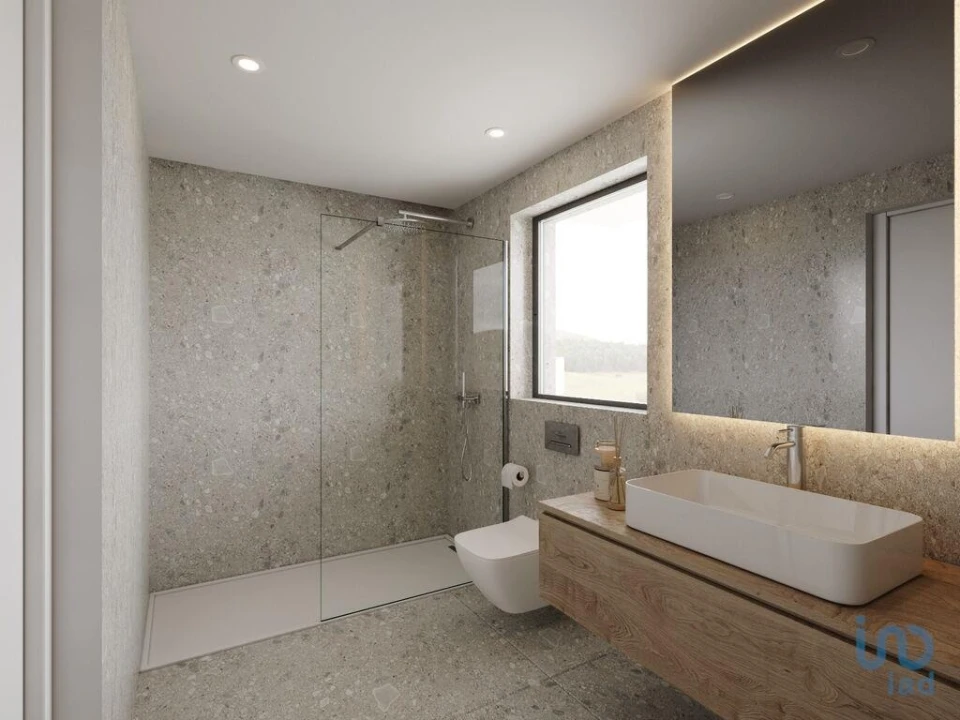 Moradia T4 para Venda em Coronado (São Romão e São Mamede) Foto 12