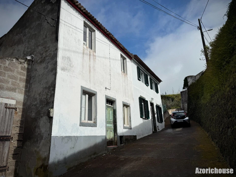 Moradia T5 para Venda em Ribeira Chã Foto 33