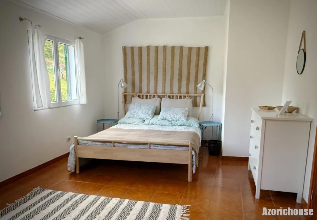 Moradia T5 para Venda em Ribeira Chã Foto 19