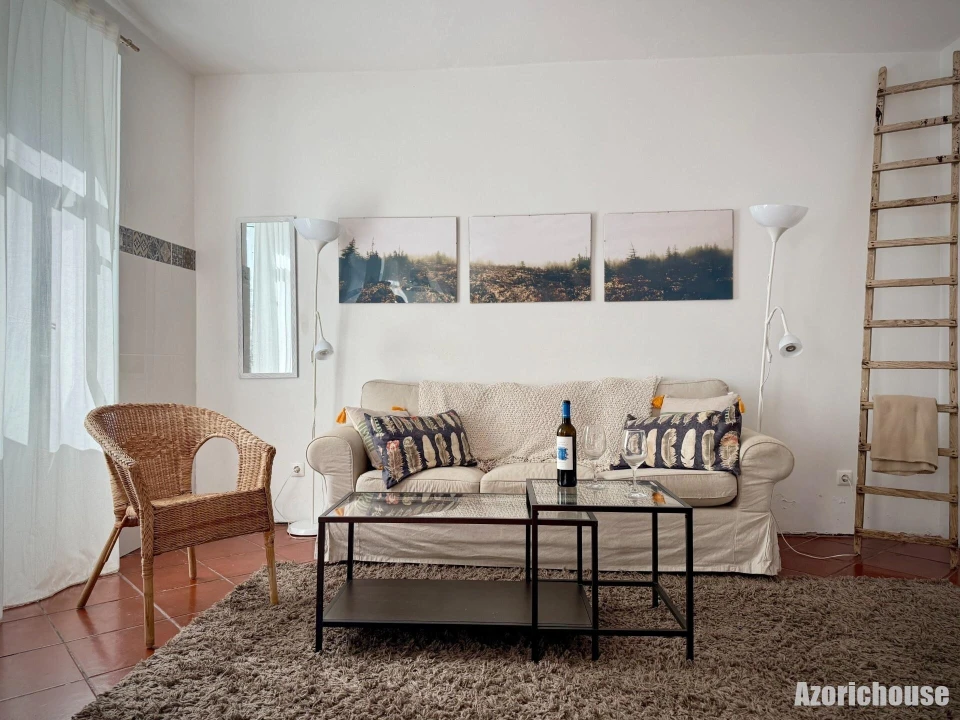 Moradia T5 para Venda em Ribeira Chã Foto 8