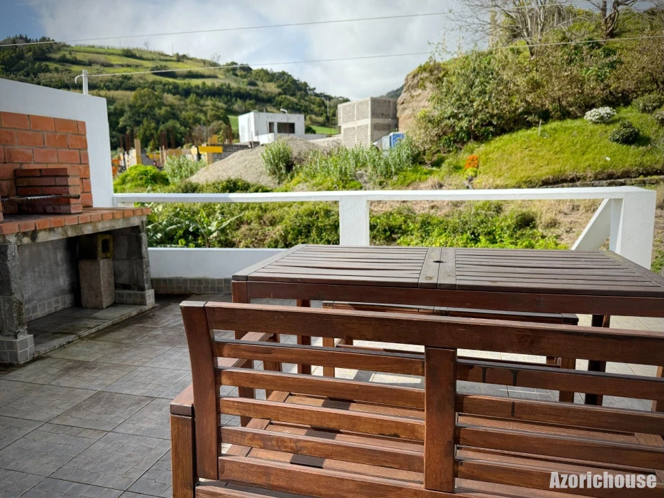 Moradia T5 para Venda em Ribeira Chã Foto 23