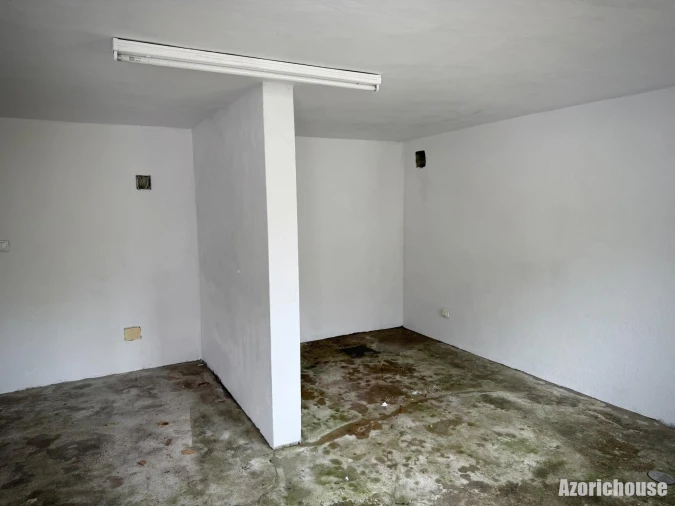 Moradia T5 para Venda em Ribeira Chã Foto 26