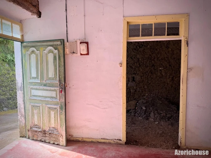 Moradia T5 para Venda em Ribeira Chã Foto 34