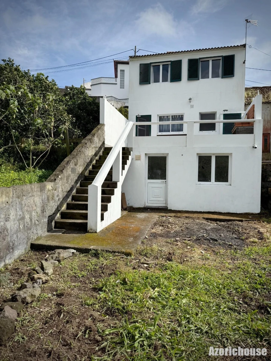 Moradia T5 para Venda em Ribeira Chã Foto 29