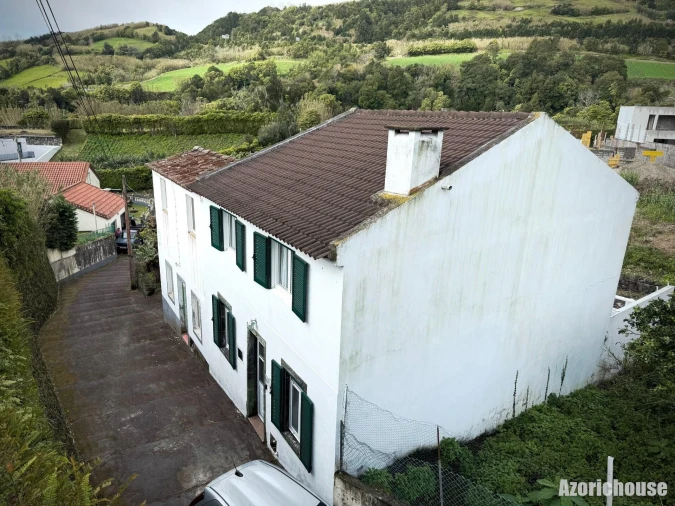 Moradia T5 para Venda em Ribeira Chã Foto 30