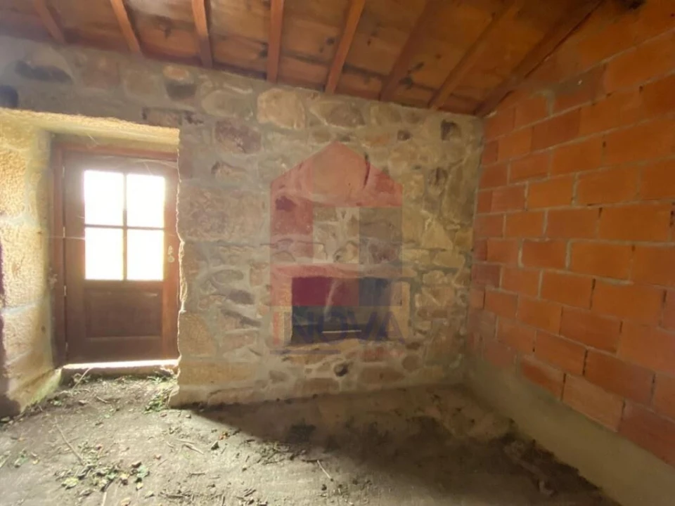 Moradia para Venda em Portela Foto 13