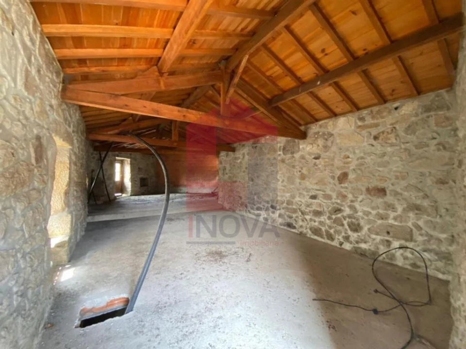 Moradia para Venda em Portela Foto 5