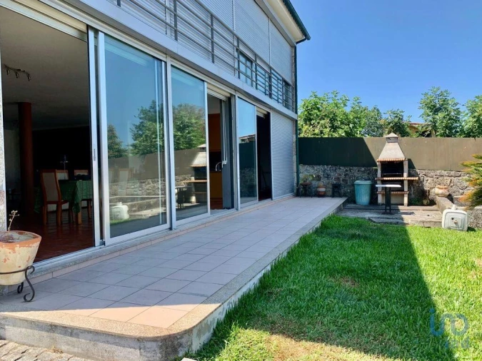 Moradia T3 para Venda em Oleiros