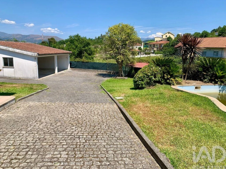 Moradia T3 para Venda em Oleiros Foto 24