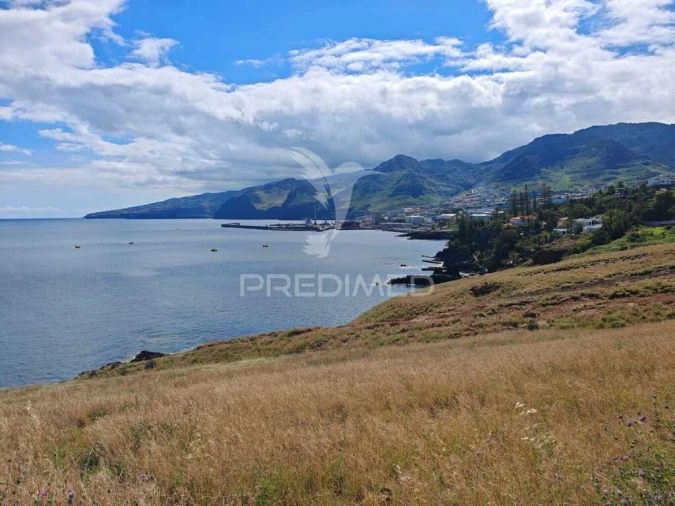 Terreno para Venda em Caniçal Foto 6