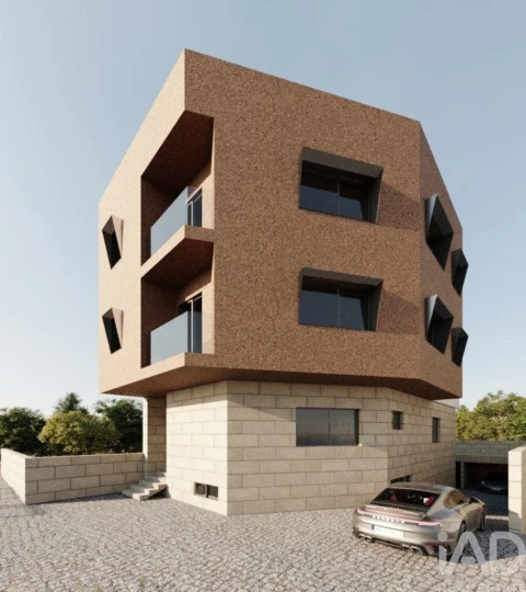 Apartamento T3 para Venda em Castêlo da Maia