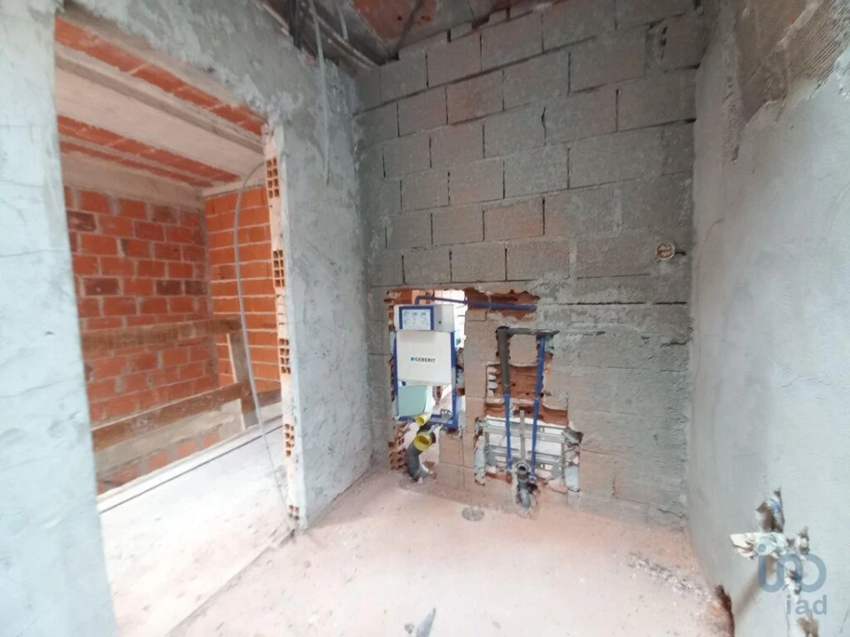 Moradia T4 para Venda em Abade de Neiva Foto 8