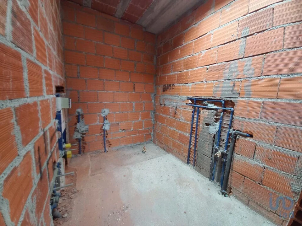 Moradia T4 para Venda em Abade de Neiva Foto 7