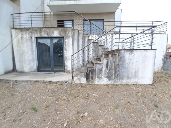 Moradia T4 para Venda em Abade de Neiva Foto 18