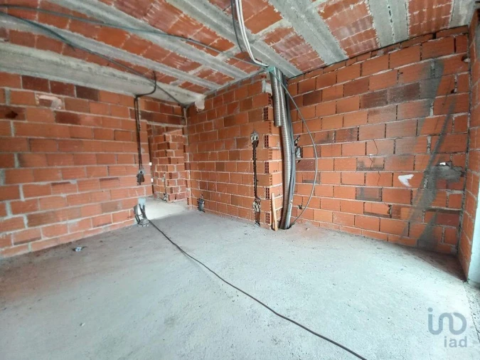 Moradia T4 para Venda em Abade de Neiva Foto 4