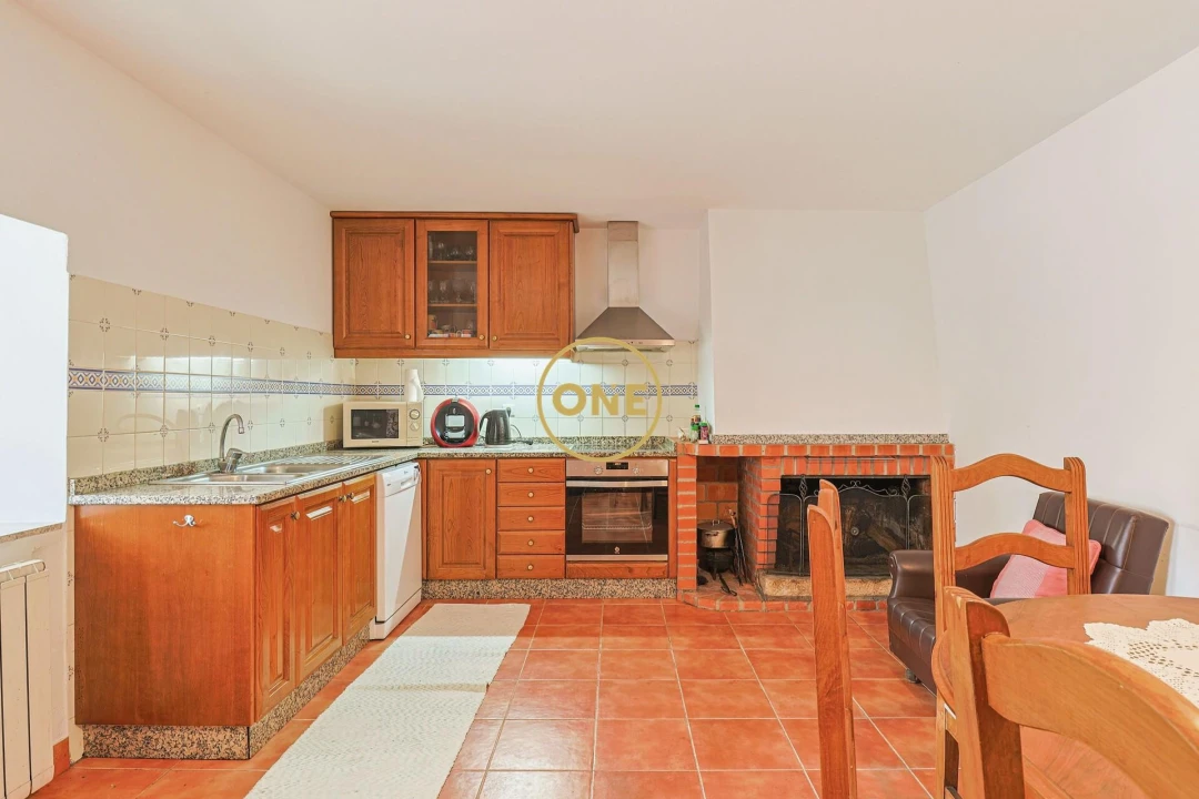 Moradia T5 para Venda em Gondiães e Vilar de Cunhas Foto 6