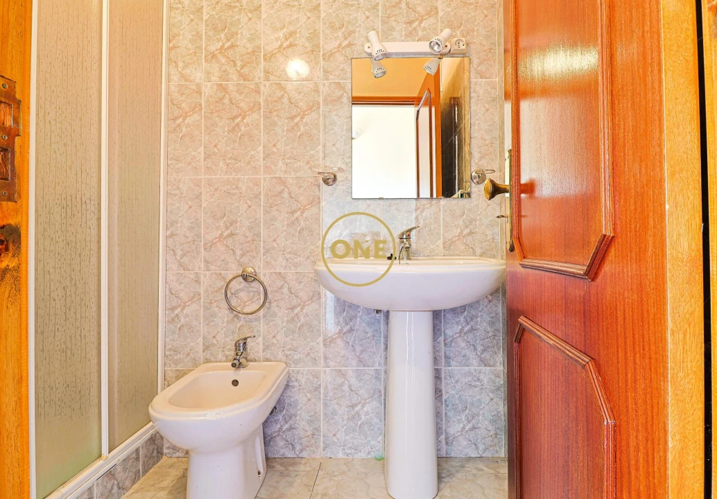 Moradia T5 para Venda em Gondiães e Vilar de Cunhas Foto 22