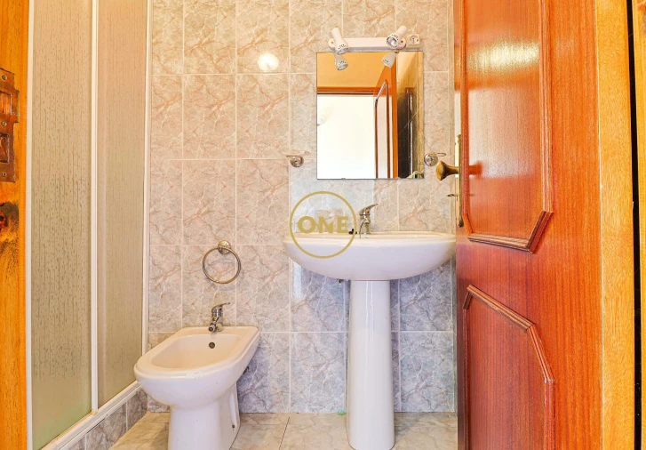 Moradia T5 para Venda em Gondiães e Vilar de Cunhas Foto 22