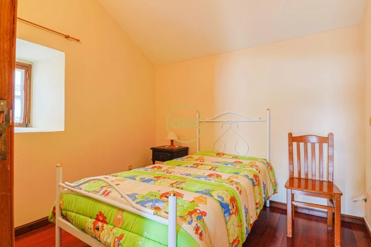 Moradia T5 para Venda em Gondiães e Vilar de Cunhas Foto 21