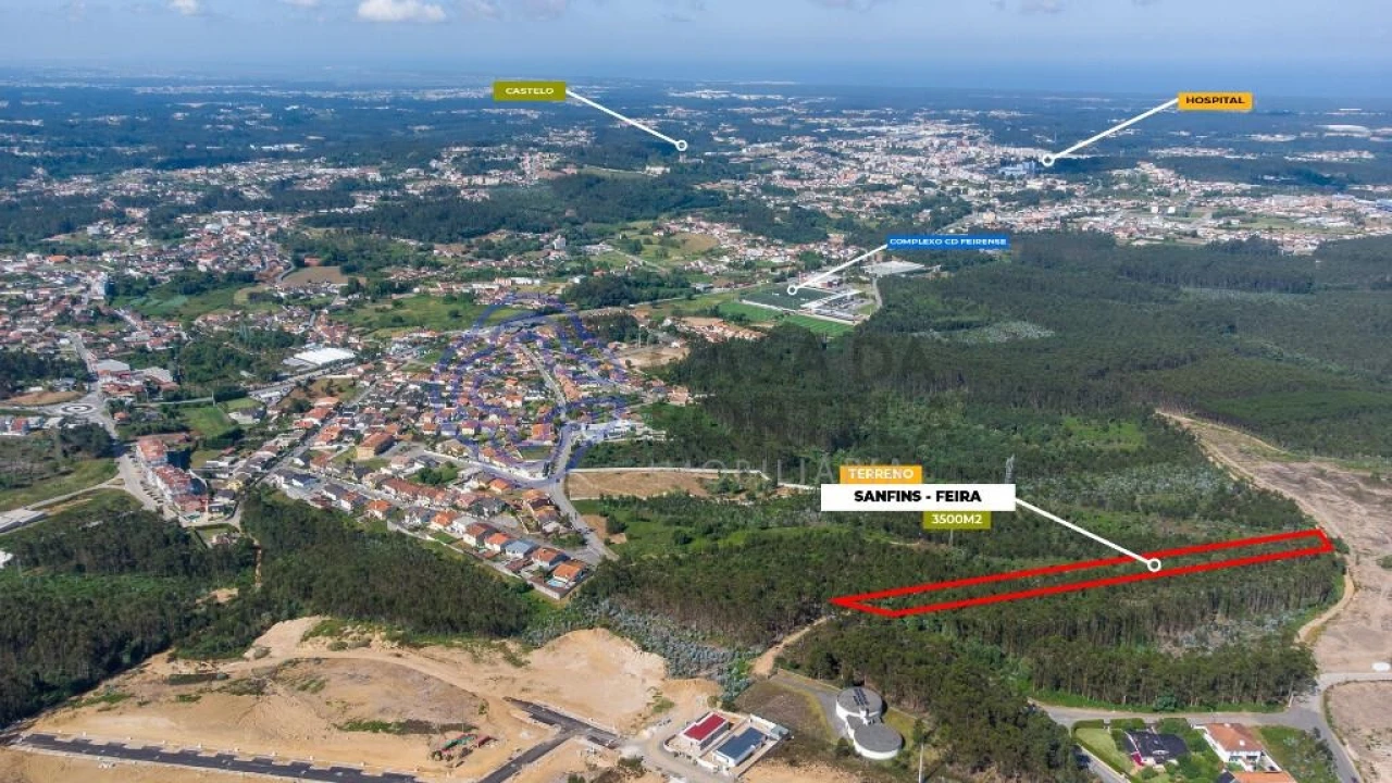 Terreno para Venda em Santa Maria da Feira, Travanca, Sanfins e Espargo Foto 1