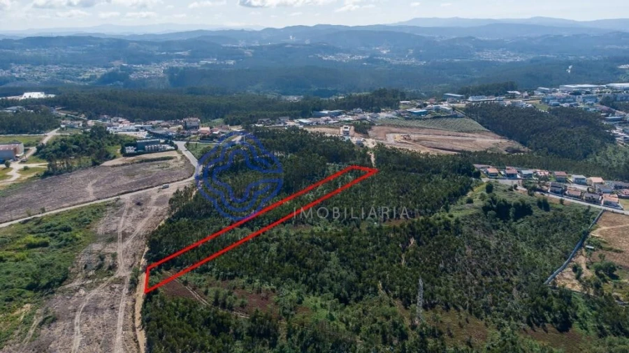 Terreno para Venda em Santa Maria da Feira, Travanca, Sanfins e Espargo Foto 2