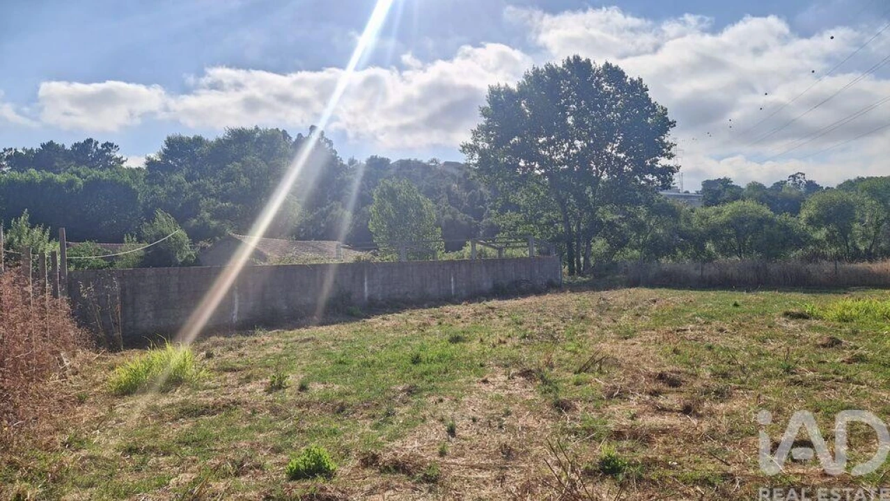 Moradia para Venda em Golpilheira Foto 17