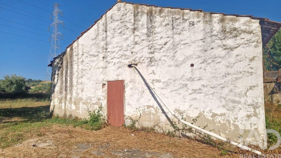 Moradia para Venda em Golpilheira Foto 26